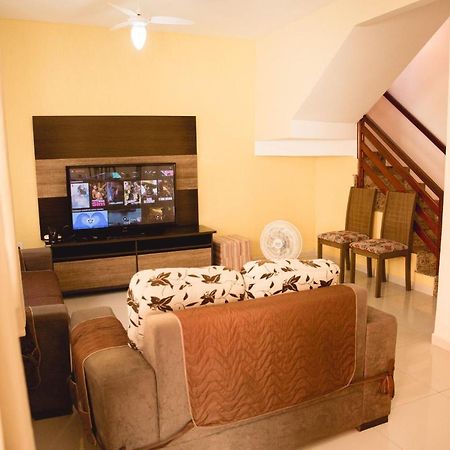 Casa a 400 m da praia do centro - WIFI 200MB - Garagem - TV 500 canais - 2 Quartos - Cozinha equipada - Churrasqueira Rio das Ostras Exterior foto